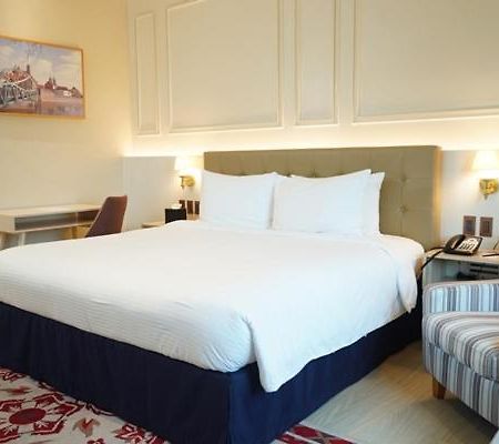 The Monarch Hotel Calasiao Luaran gambar